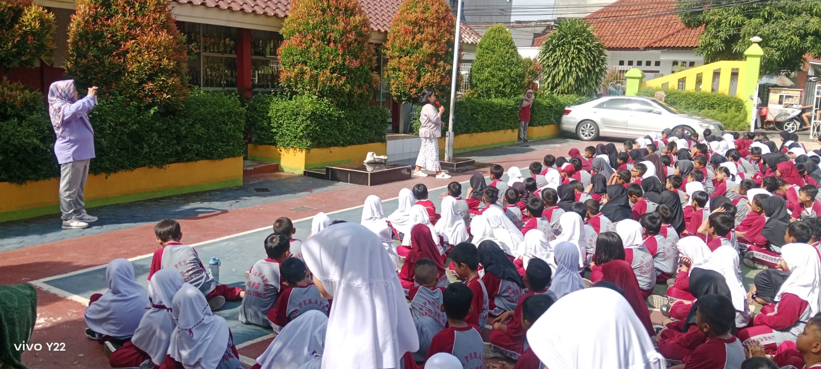 Roadshow Workshop Membaca Di SDN Pekayon 10 Pagi